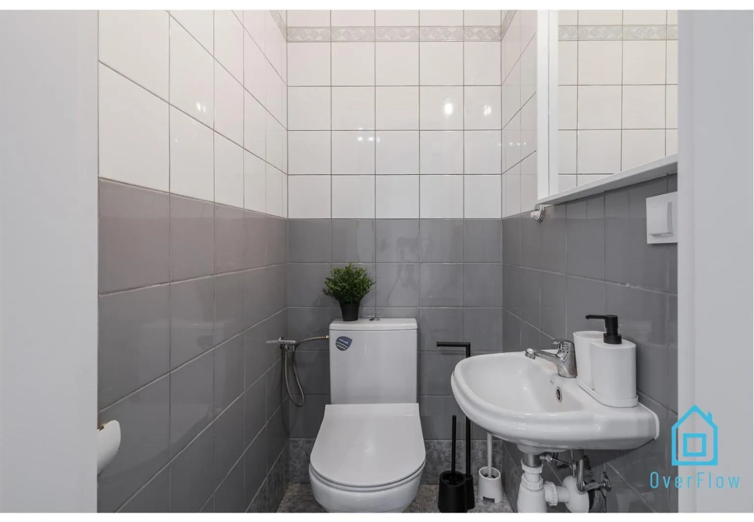 Uranus Room - 15 Min To Old Town Gdansk Homestay